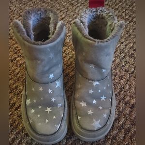 Girls hey dude boots